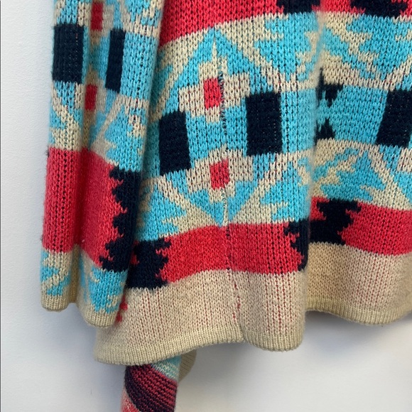 Kate Collection Colorful Geometric Aztec Patterned Women's Sweater Size small - Picture 10 of 14